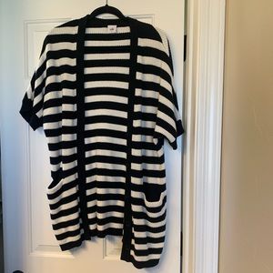 Cabi Black and white long  cardigan